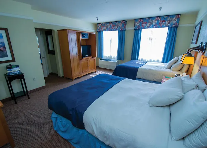 El Tovar - Inside The Park 3*