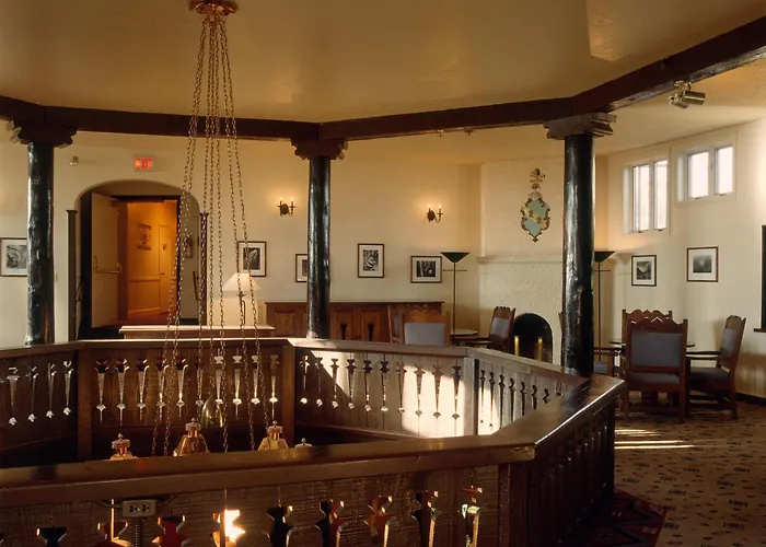 Hotel El Tovar - Inside The Park Grand Canyon Village